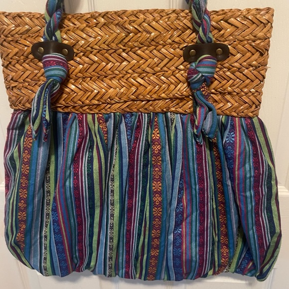Boho bag! Great condition - Picture 3 of 5